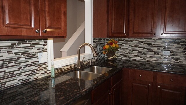Building Photo - 2128 N Ginger Creek Cir