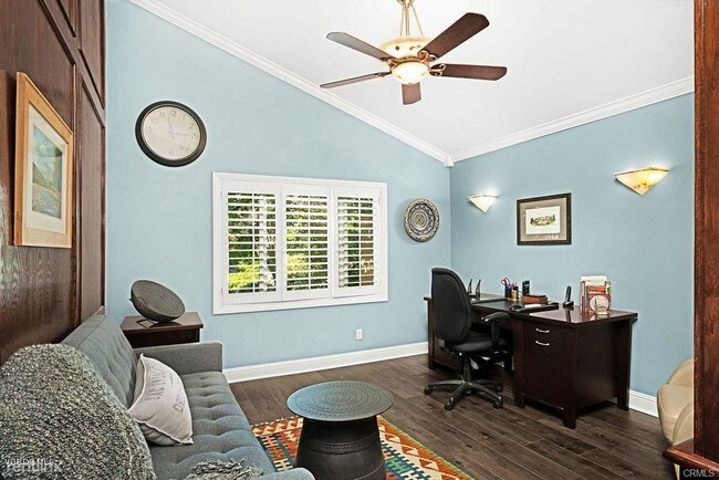 Building Photo - 4 br, 3 bath House - 4723 Barcelona Ct