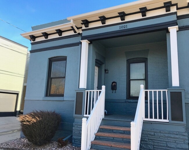 Photo - Available Now - 2Bedroom/1Bathroom in RiNo! House