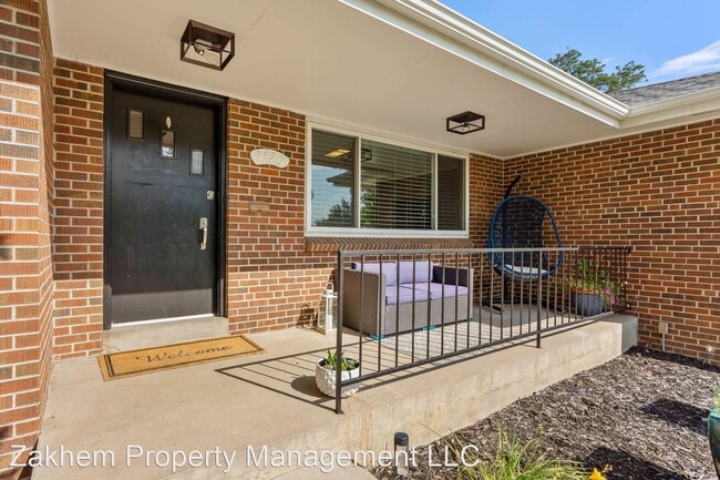 Building Photo - 4 br, 2 bath House - 3120 S Williams St.