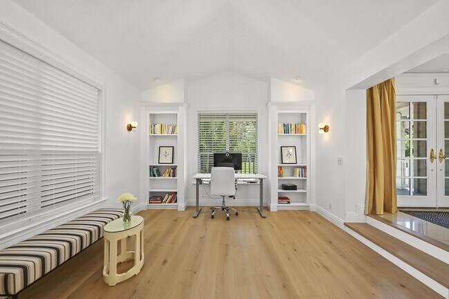 Foto del edificio - Magee Ranch Lease