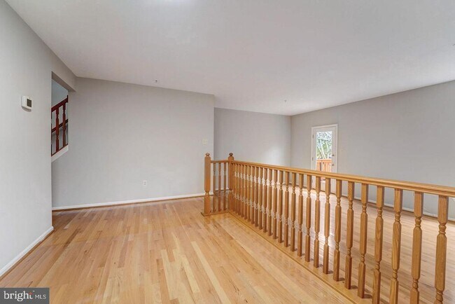 Foto del edificio - 1248 Quaker Ridge Dr