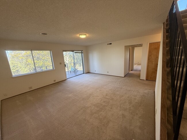 Building Photo - 10201 Ponderosa Way