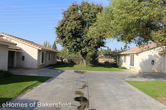 Building Photo - 2903 Brookside Dr