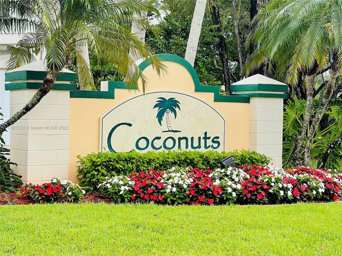 48 Whitehead Cir, Weston, FL 33326 Townhome Rentals in Weston FL