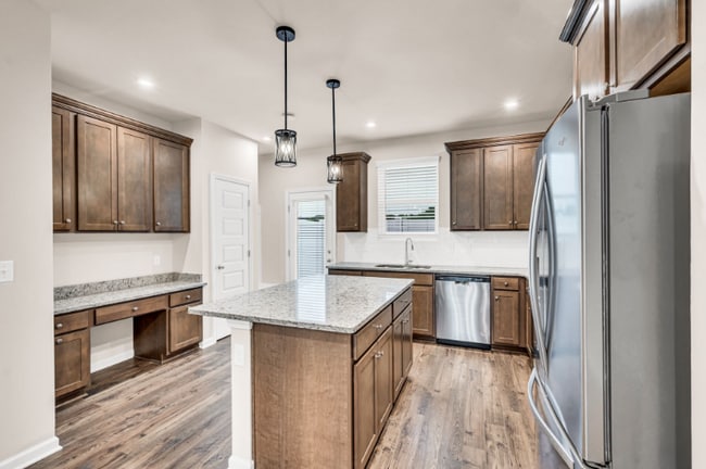 Building Photo - 615 Old Hickory Blvd