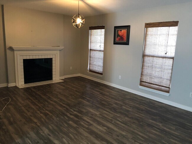 Living Room w Fireplace - 10402 Prescott Ct