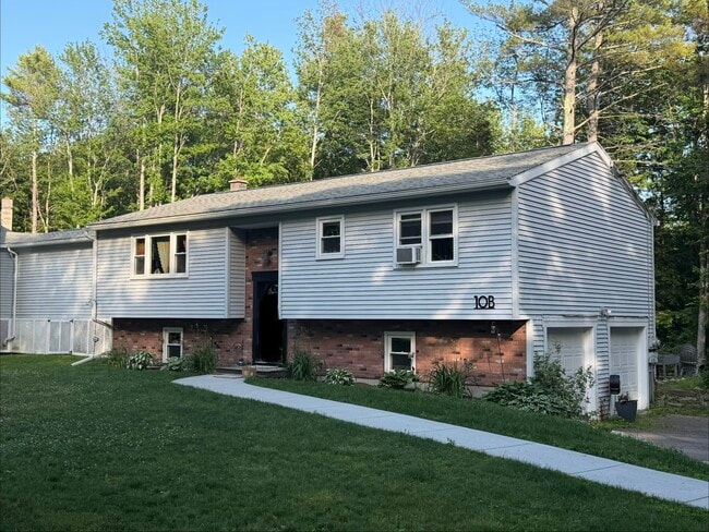 Building Photo - 10 Nutting Rd