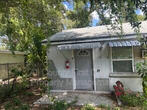 Building Photo - 724 Wyatt St