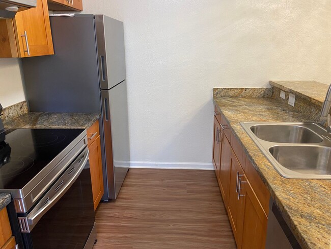 Photo - Townhouse Condo 2 BD / 1.5 BA