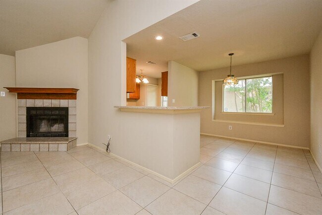 Foto del edificio - 2326 Barrington Pl Dr