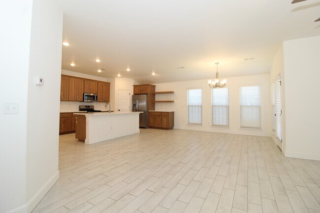 Foto del edificio - 1500 Ari Ave