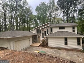 Building Photo - 645 Mt Victoria Pl