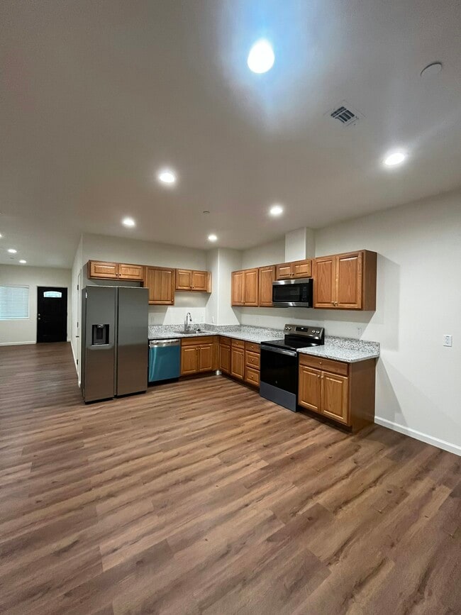 Photo - 4527 14th Ave Townhome