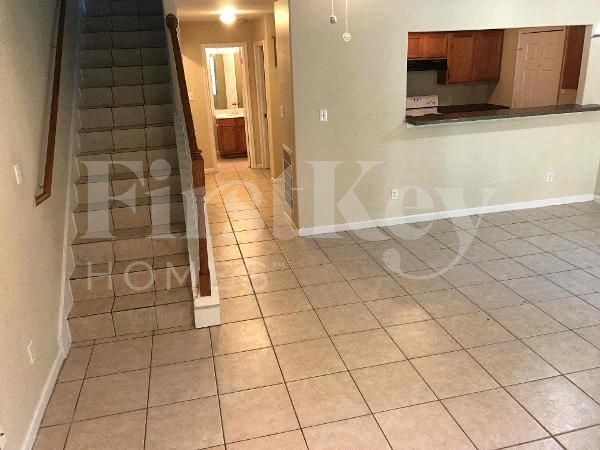 Building Photo - 2920 La Estancia Ln