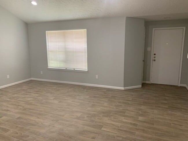 Photo - Coming Soon ! House