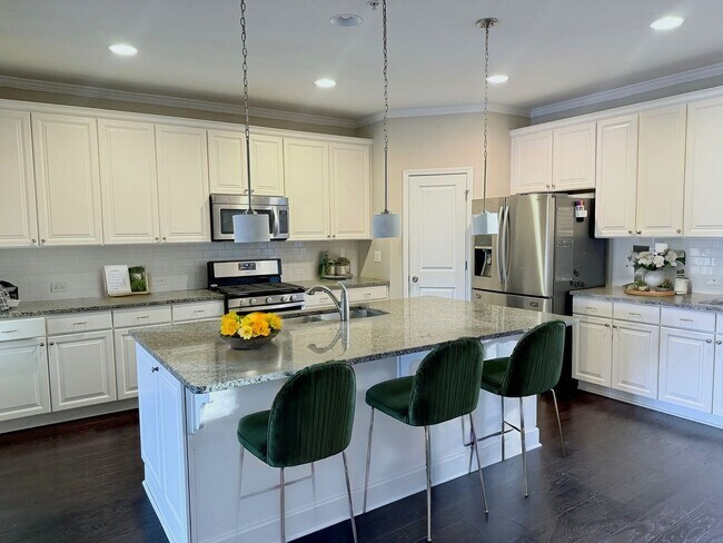 Foto del edificio - 546 Micayne Cir SE