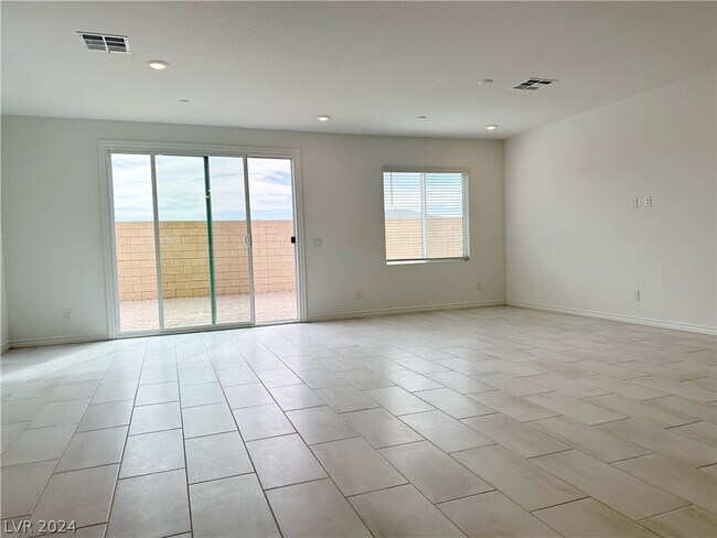 Building Photo - 3495 Lamberto Clf Wy