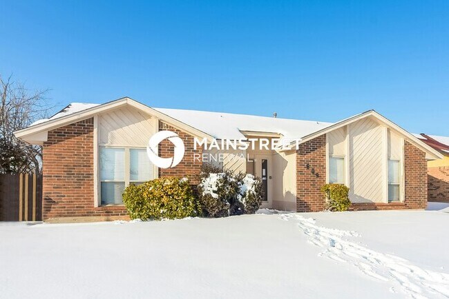Foto del edificio - 3 Bedroom Pet-Friendly Home in Edmond, OK ...