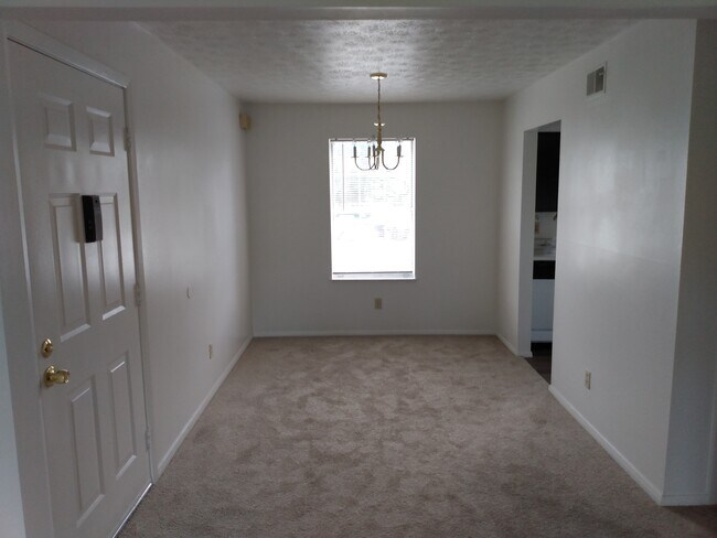 Foto del edificio - 8047 Pippin Rd