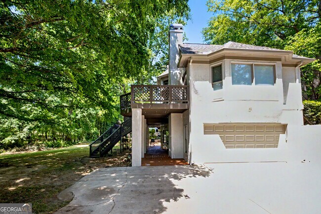 Foto del edificio - 1018 Pleasance Grove