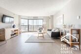 Foto principal - 2555 Clark N St
