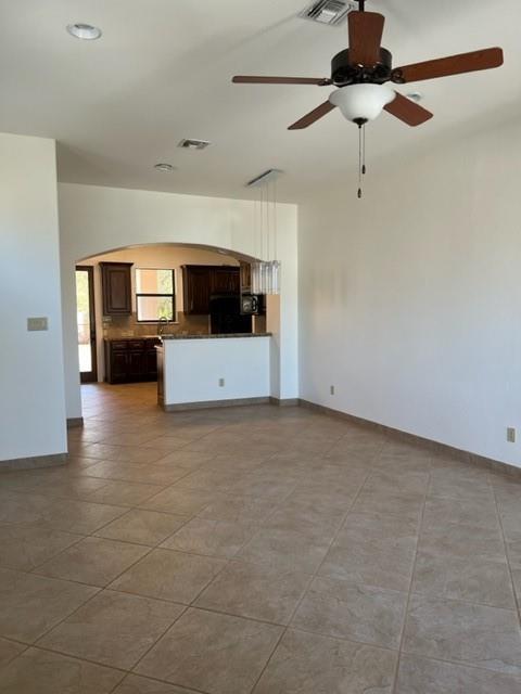Foto del edificio - 15109 Lariat Trail