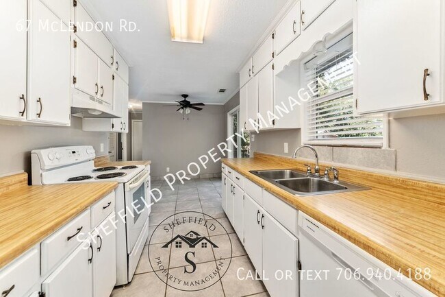 Foto del edificio - 67 McLendon Rd