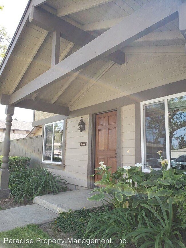 Building Photo - 3 br, 2.5 bath House - 8486 Northbank Drive
