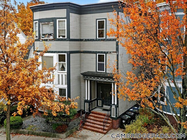 Foto del edificio - 1576 Cambridge St