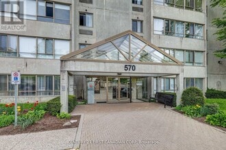 Building Photo - 570 Proudfoot Ln