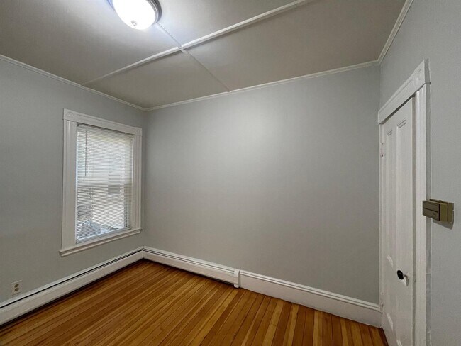 Building Photo - 64 Winslow Ave