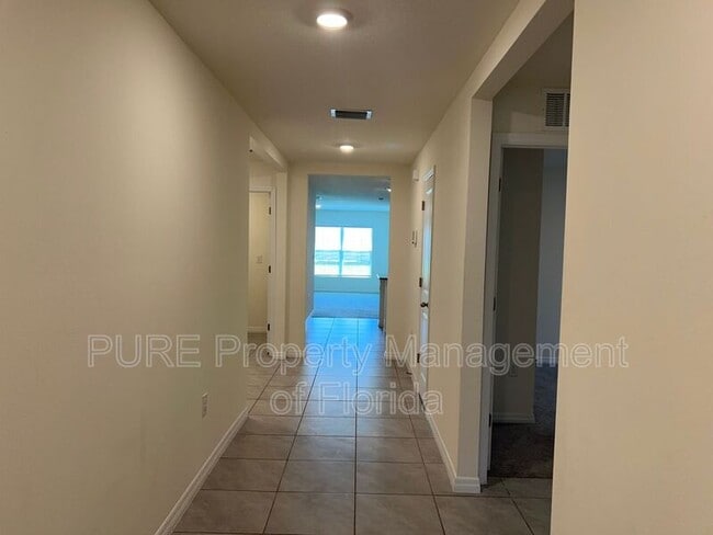 Building Photo - 5070 SW 88th St
