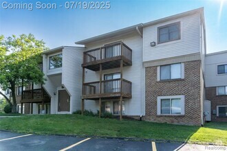 Building Photo - 30074 W 12 Mile Rd