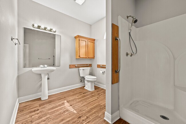 Building Photo - 13603 Minton Ln