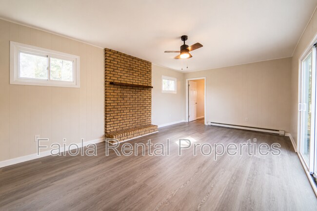 Building Photo - 519 Berkeley Dr