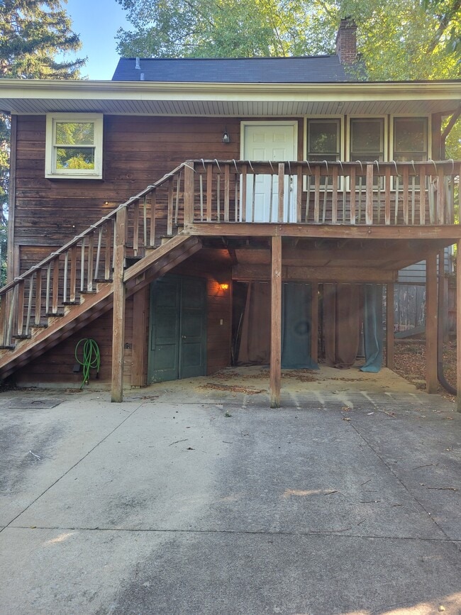 Building Photo - 116 Shady Ln