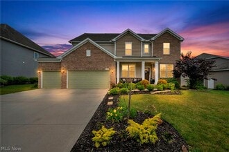 Building Photo - 172 Harvester Dr
