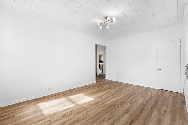 Building Photo - 56 Clifton Terrace