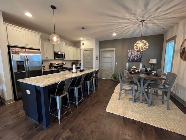 Foto del edificio - Incredible 3BD, 2.5BA Home in Wendell Fall...