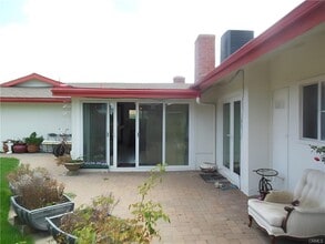 Building Photo - 921 Donnybrook Ave