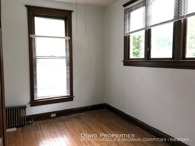 Building Photo - 1112 S Fell Ave