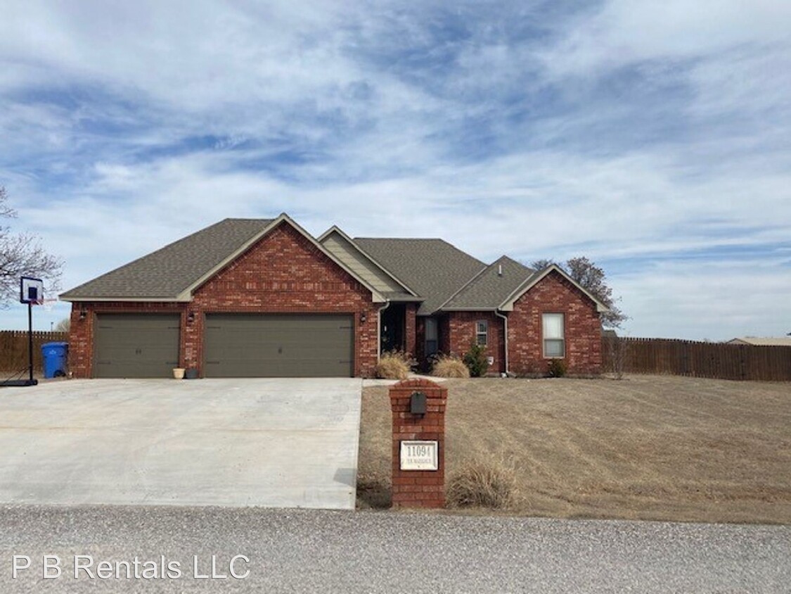 Primary Photo - 4 br, 2 bath House - 11094 NE Marigold Lane