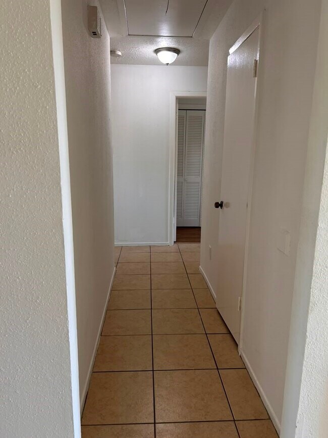 Foto del edificio - 6514 Summer Ridge Dr