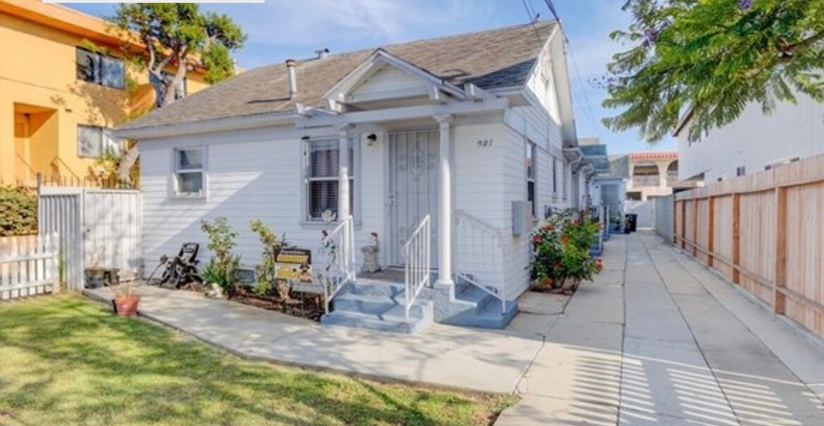 Foto principal - 521 W 16th St