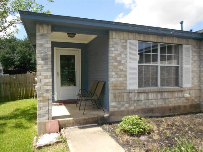 Building Photo - 1810 Courtney Cove