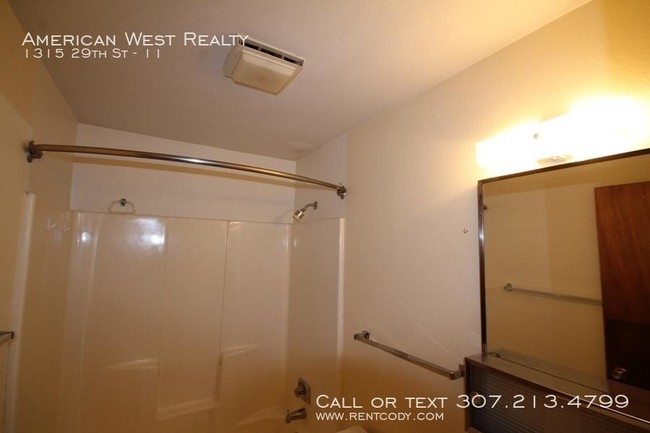 Foto del edificio - 2 bedroom in Cody WY 82414