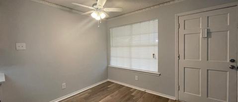 Foto del edificio - 3624 Parkridge Dr