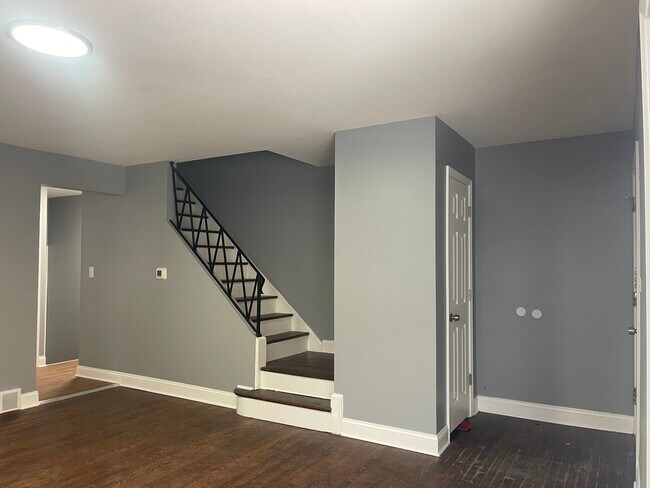 Foto del edificio - 9463 Niles Center Rd