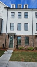 Building Photo - 5446 Howington Ct